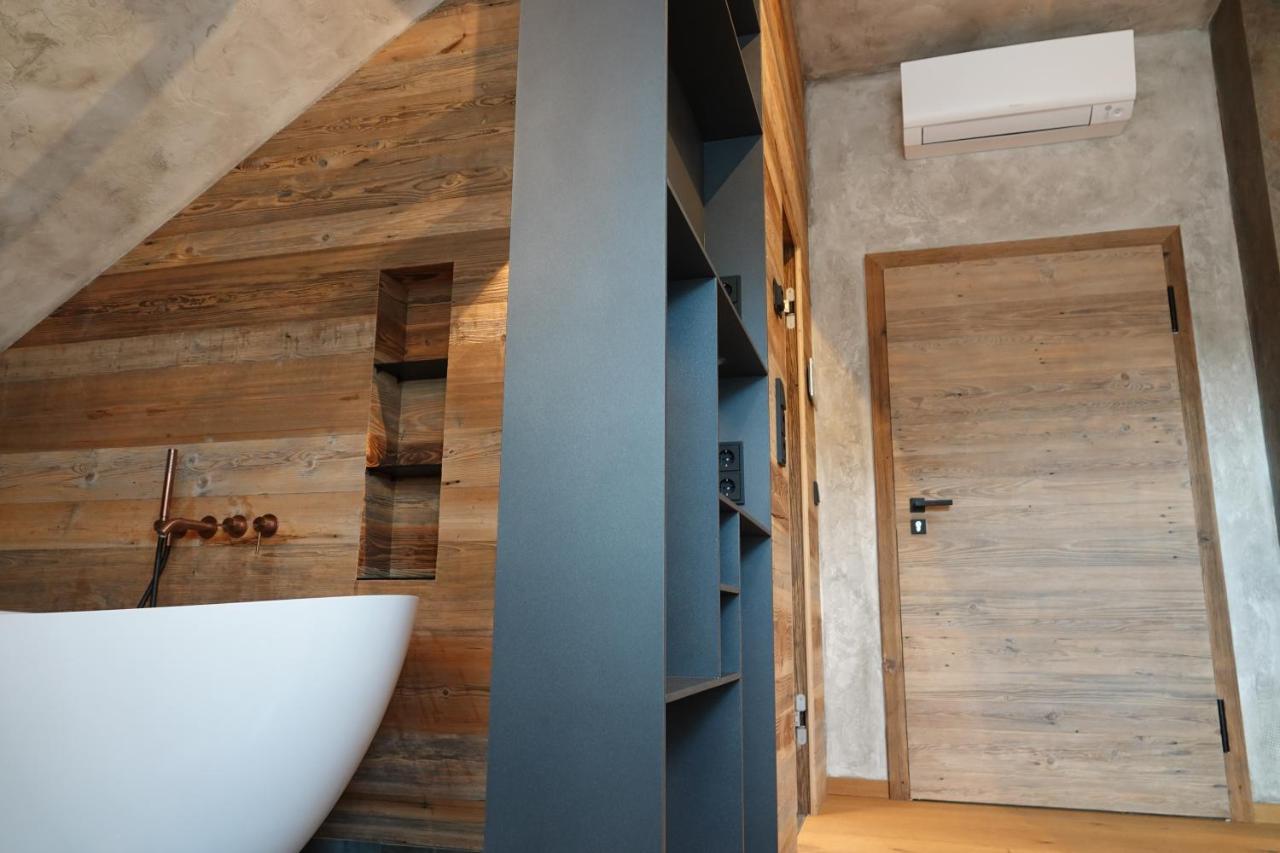 Appartement Der Extraklasse Mit Whirlpool Roding Dış mekan fotoğraf